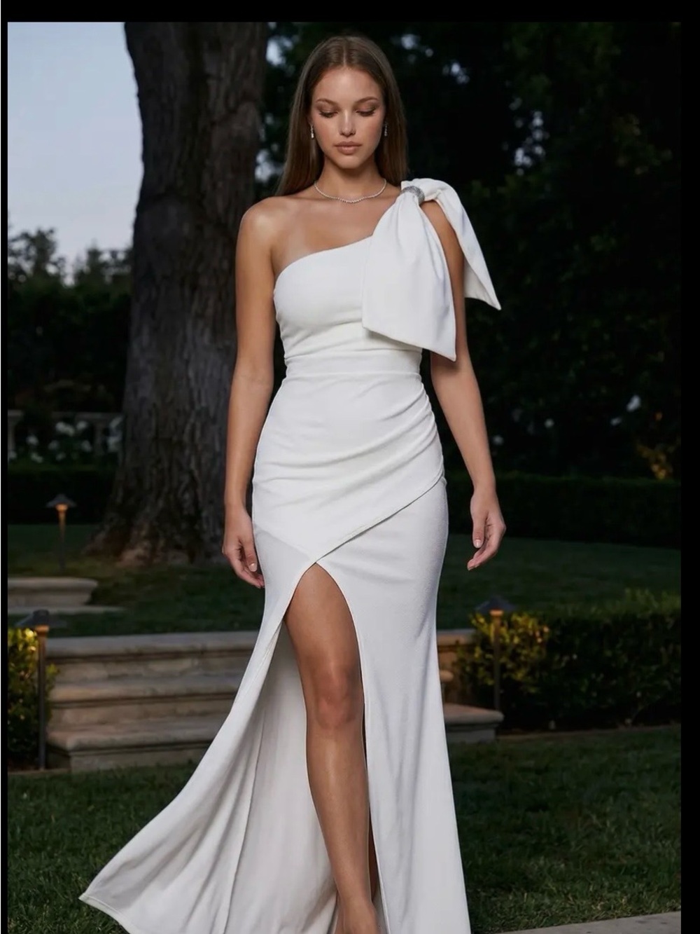 Elegant One-Shoulder White Oversized Bow Sleeve Dress